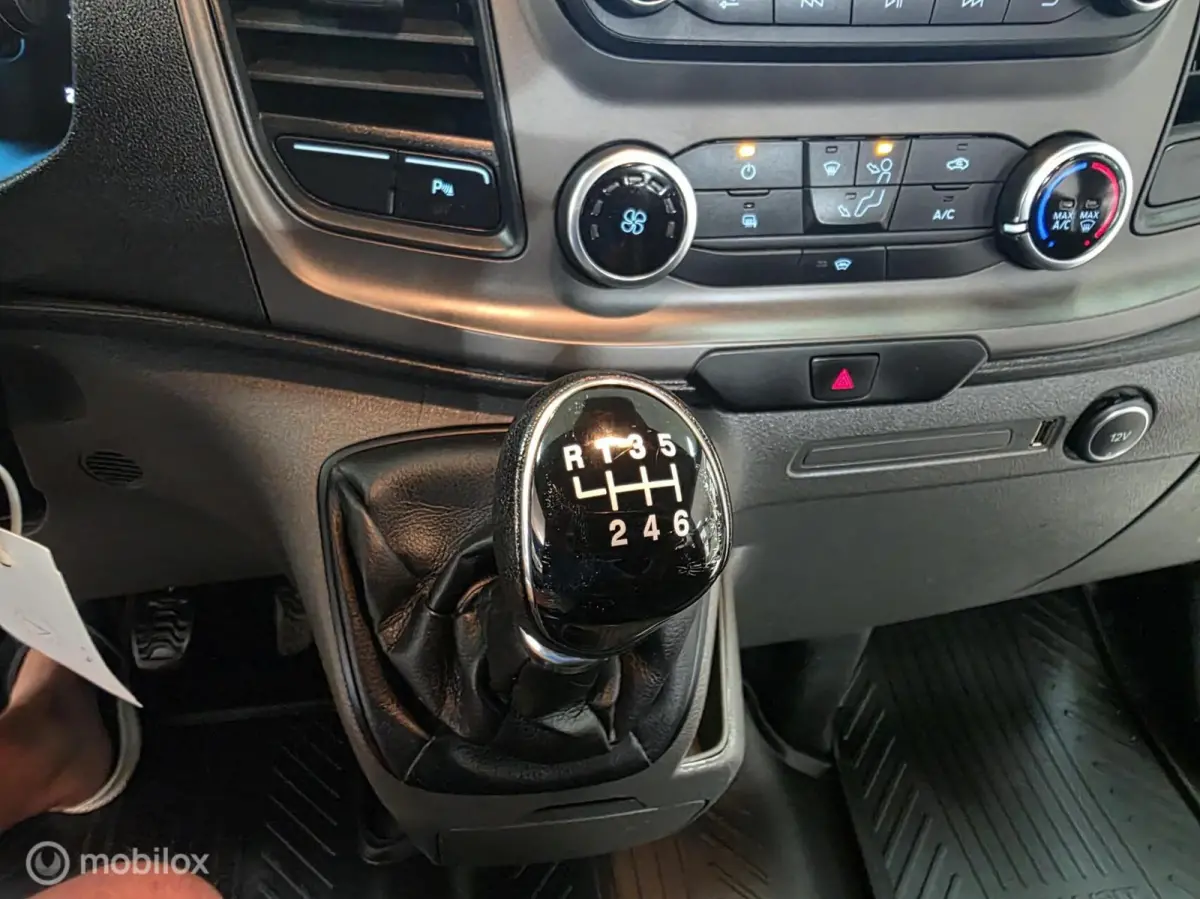 Dubbel Cabine 2.0 TDCI L2H1 Airco Cruise