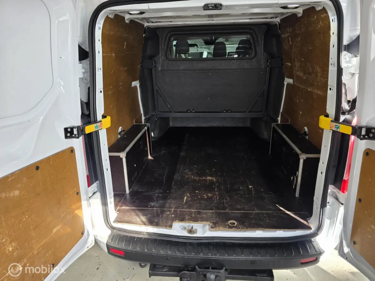Dubbel Cabine 2.0 TDCI L2H1 Airco Cruise