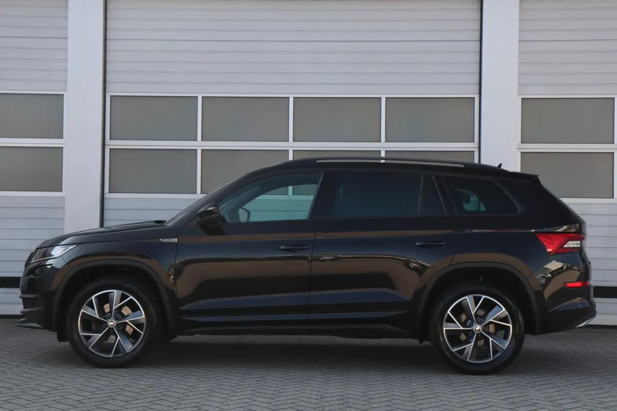 1.5 TSI 150pk DSG Sportline Business | Achteruitrijcamera | Stoelverwarming | Navigatie