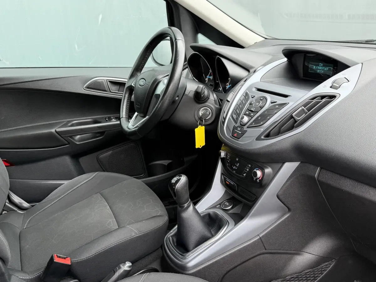 BWJ 2016 1.0 101 PK EcoBoost Style STOELVERW. | RADIO | LMV | PDC