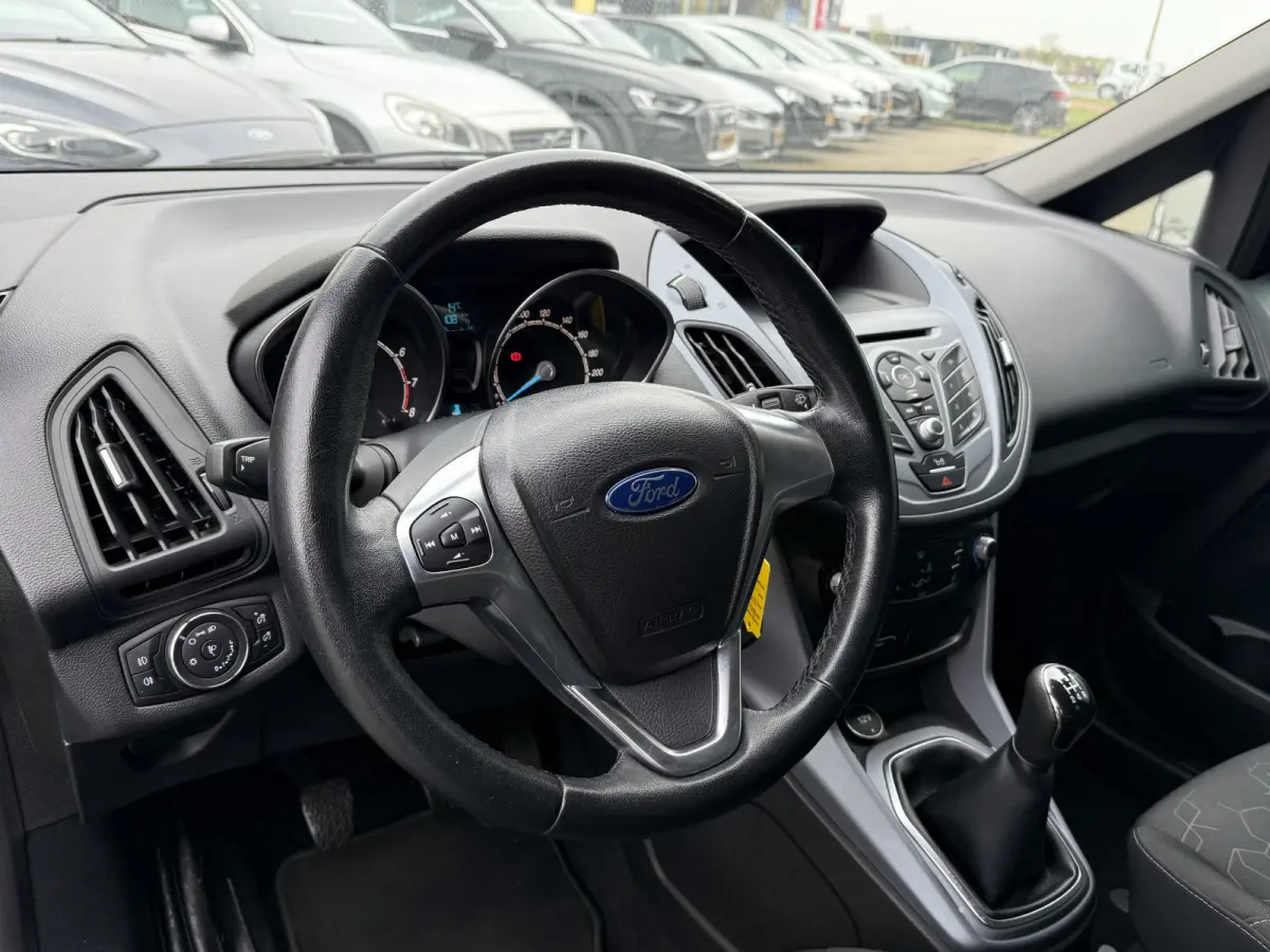 BWJ 2016 1.0 101 PK EcoBoost Style STOELVERW. | RADIO | LMV | PDC