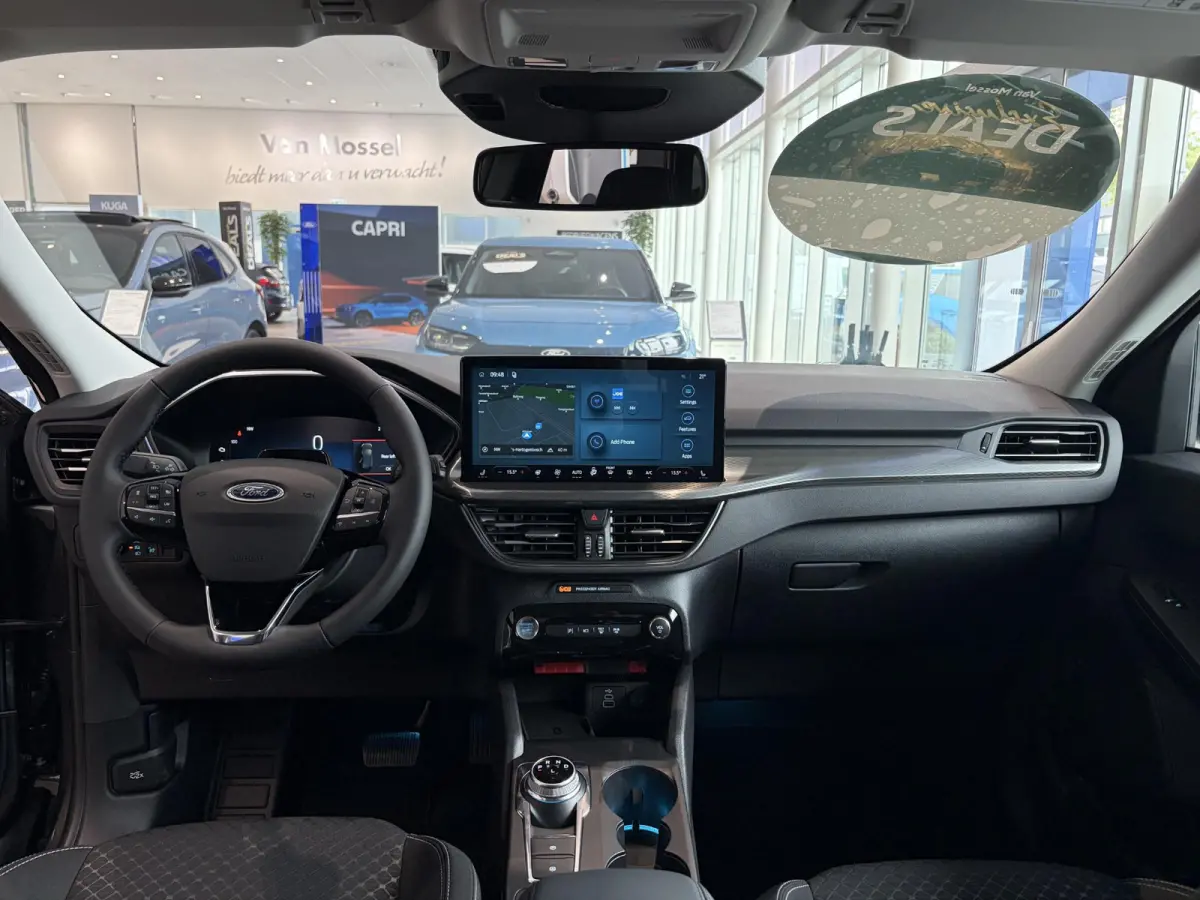 2.5 PHEV Titanium | WEGKLAPBARE TREKHAAK | VERWARMBARE VOORSTOELEN | VERWARMBAAR STUURWIEL | VERWARMBARE VOORRUIT | KEYLESS ENTRY | APPLE CAR PLAY | PARKEERSENSOREN | ACHTERUITRIJCAMERA | NA