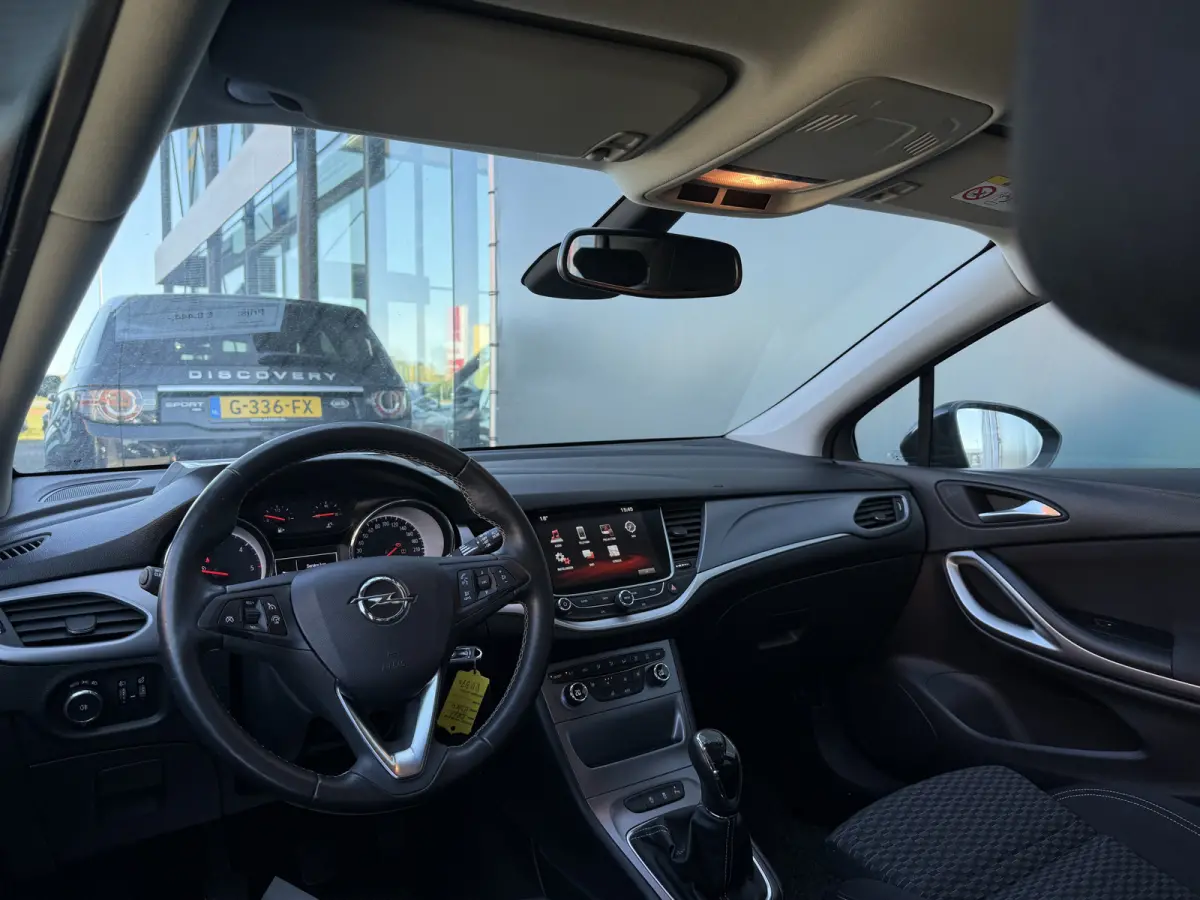 BWJ 2018 1.6 CDTI 111 PK Business+ STOELVERW. | STUURVERW. | CAMERA | NAVI | CLIMA | CRUISE | CARPLAY + ANDROID | LMV | PDC