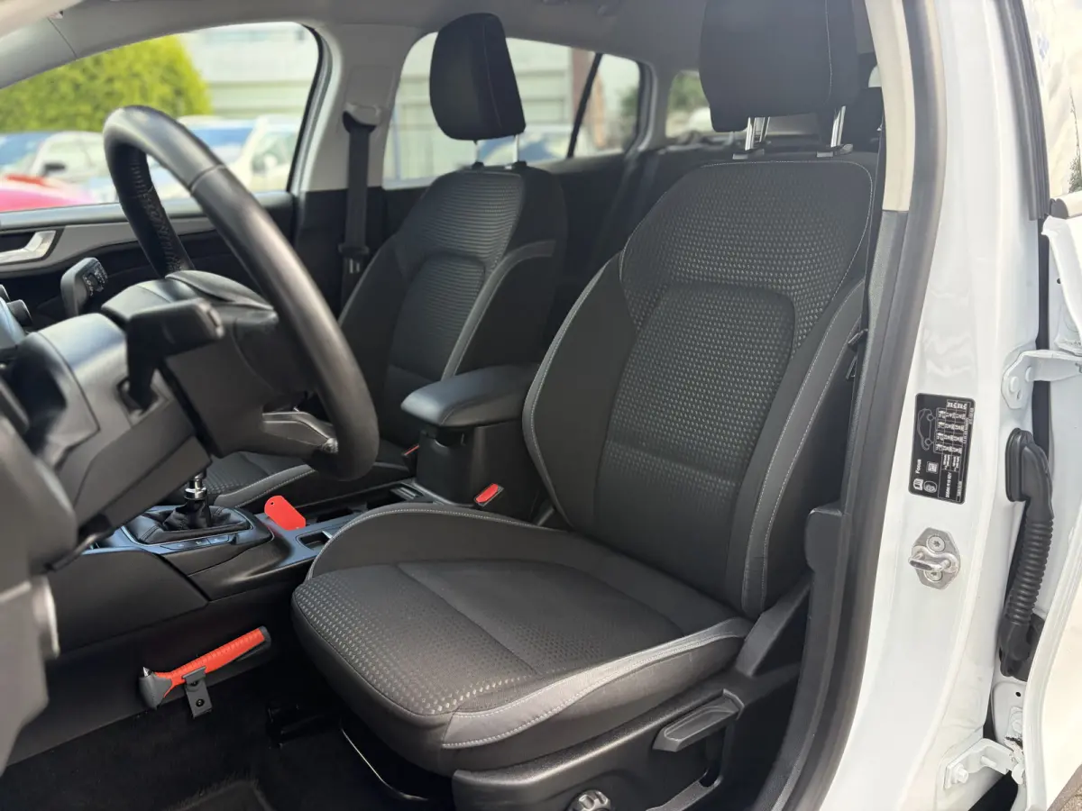 BWJ 2022 1.5 120 PK EcoBlue Connected NIEUW MODEL! | TREKHAAK | CLIMA | CRUISE | CARPLAY