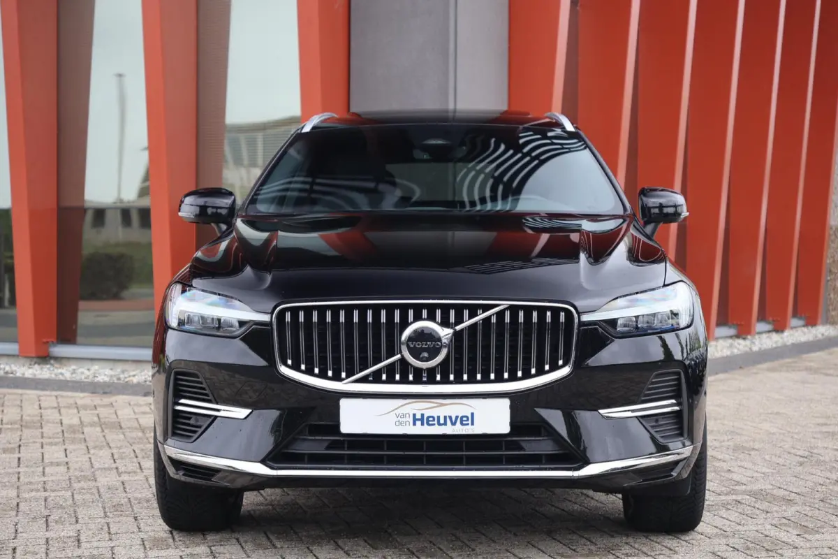 T6 Recharge AWD Plus Bright | Stoelverwarming | Trekhaak | 360° Camera | Long range | Pilot Assist | BLIS | Keyless