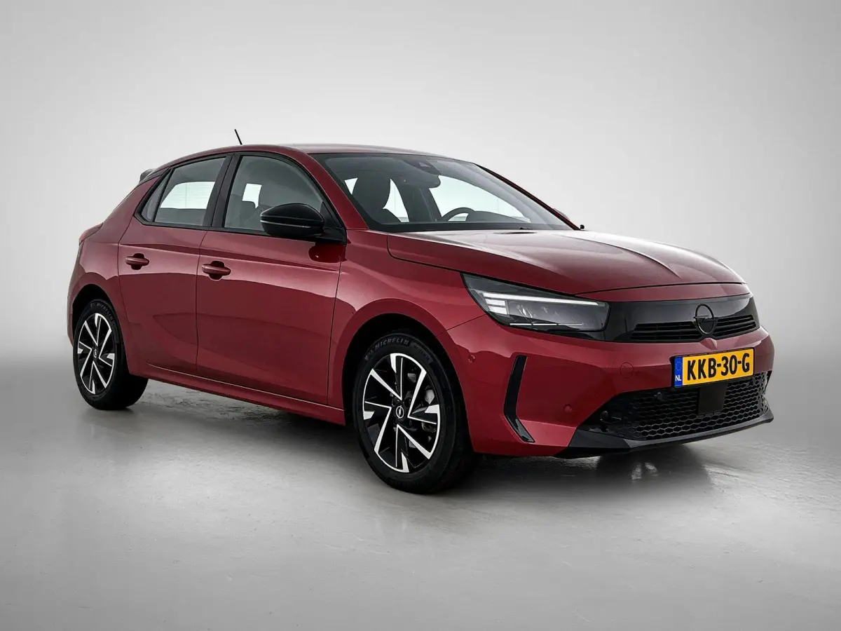 1.2 100pk Automaat GS | Camera | Parkeersensoren voor + achter | Airco | Dodehoekdetectie | Apple Carplay/Android Auto