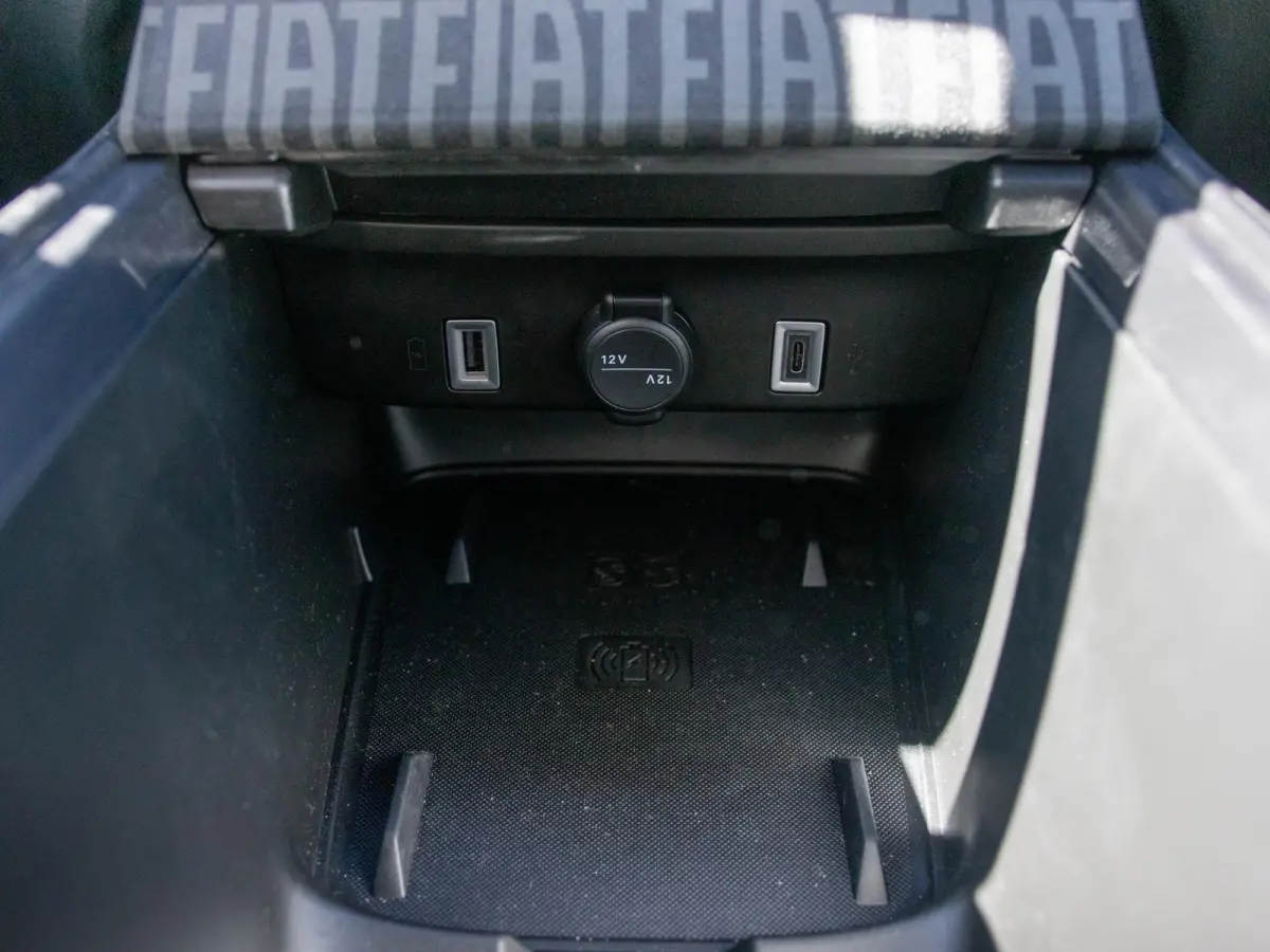 Sport 54 kWh | Navi | Bicolore l Camera