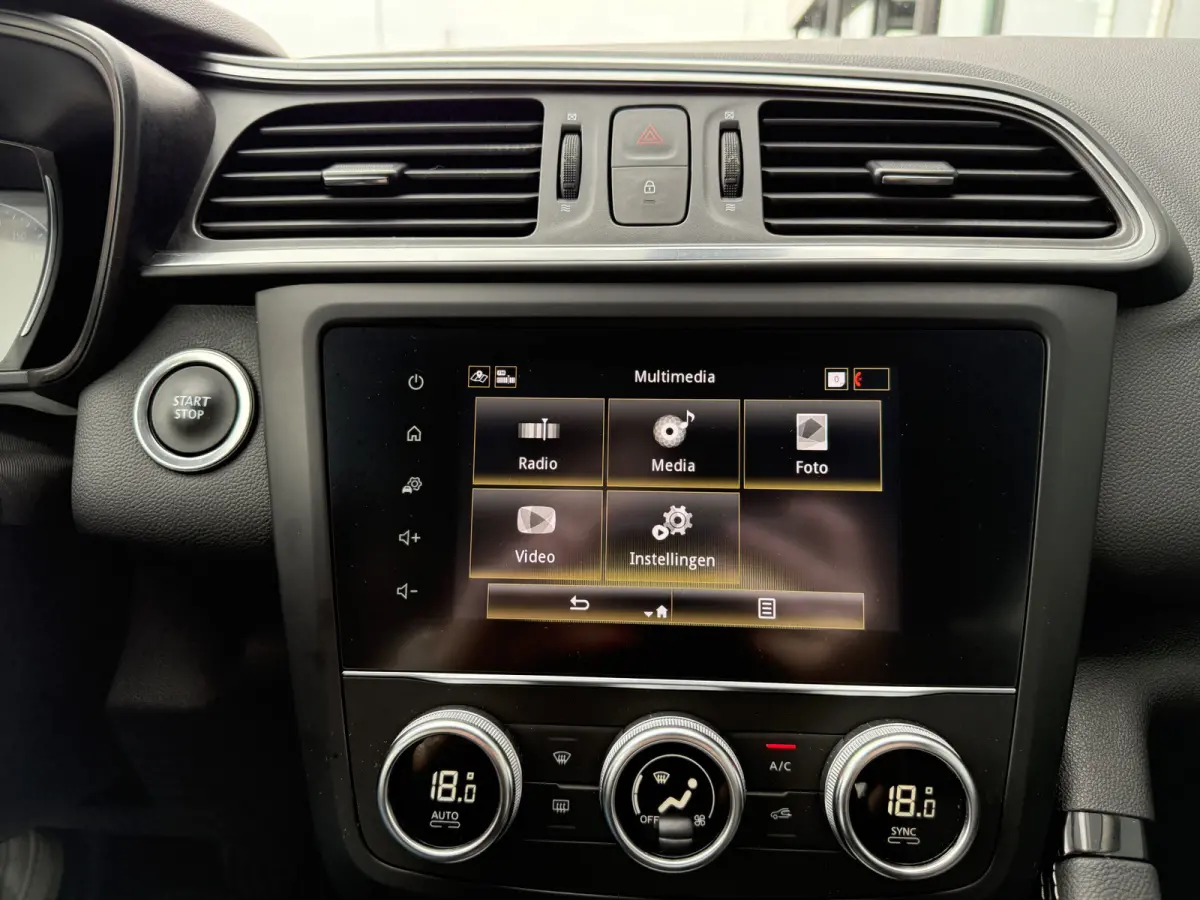 BWJ 2022 1.3 141 PK TCe Limited AUTOMAAT | TREKHAAK | KEYLESS | CARPLAY + ANDROID |  NAVI | CLIMA | CRUISE | LMV | PDC