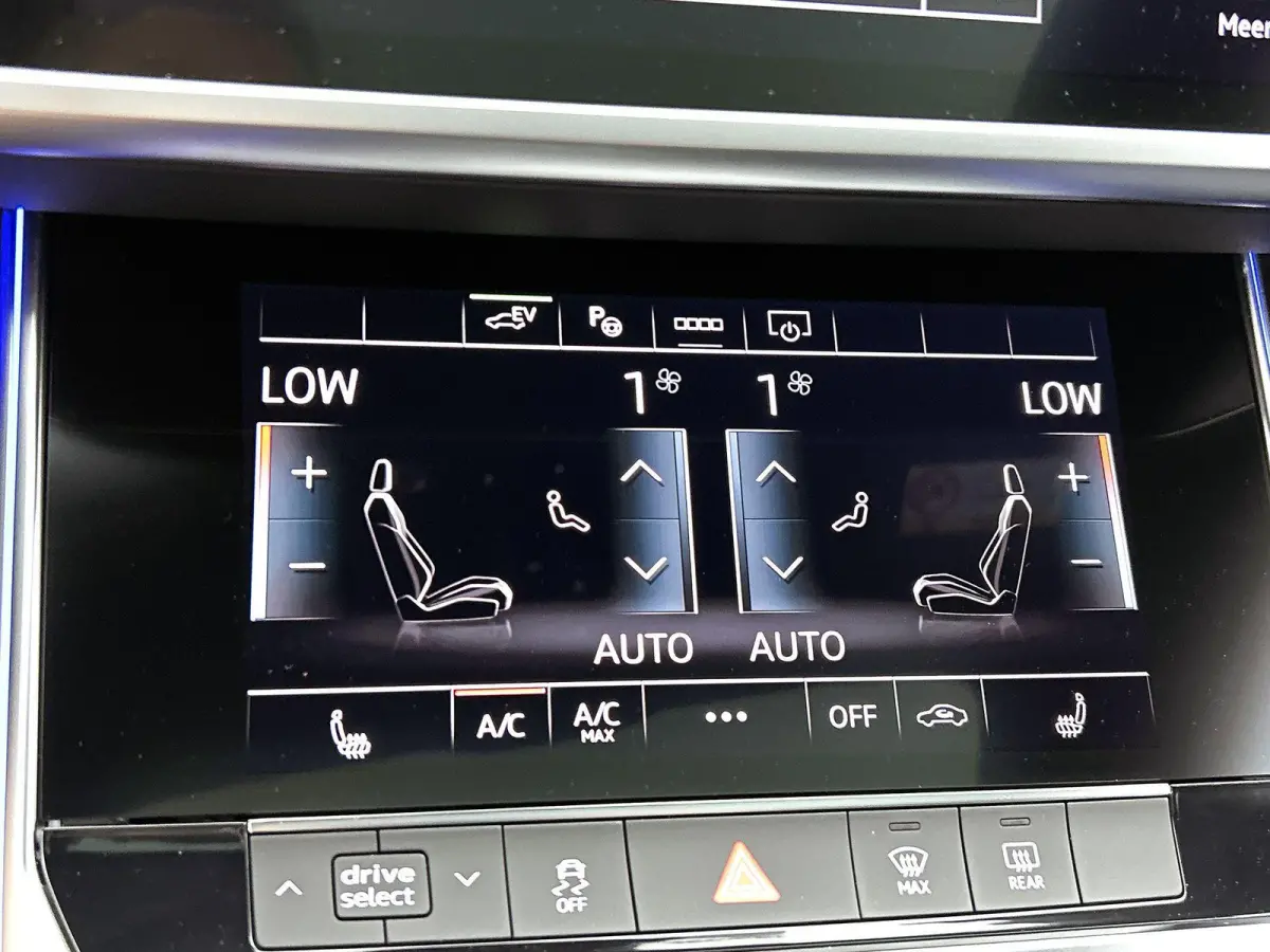 50 TFSI e quattro S edition Competition 299 PK | Automaat | Navigatie | 360 Camera | Panoramadak | Adaptive Cruise Control | Climate Control | Stoelverwarming | Parkeersensoren | Virtual Coc