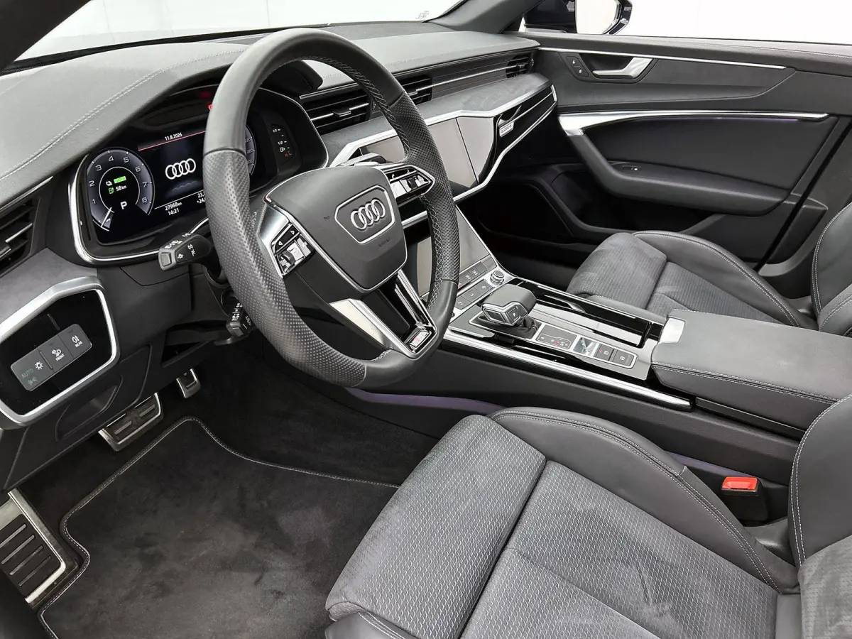 50 TFSI e quattro S edition Competition 299 PK | Automaat | Navigatie | 360 Camera | Panoramadak | Adaptive Cruise Control | Climate Control | Stoelverwarming | Parkeersensoren | Virtual Coc