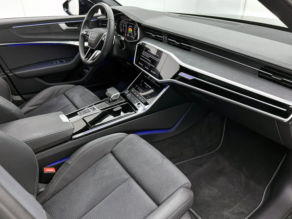 50 TFSI e quattro S edition Competition 299 PK | Automaat | Navigatie | 360 Camera | Panoramadak | Adaptive Cruise Control | Climate Control | Stoelverwarming | Parkeersensoren | Virtual Coc