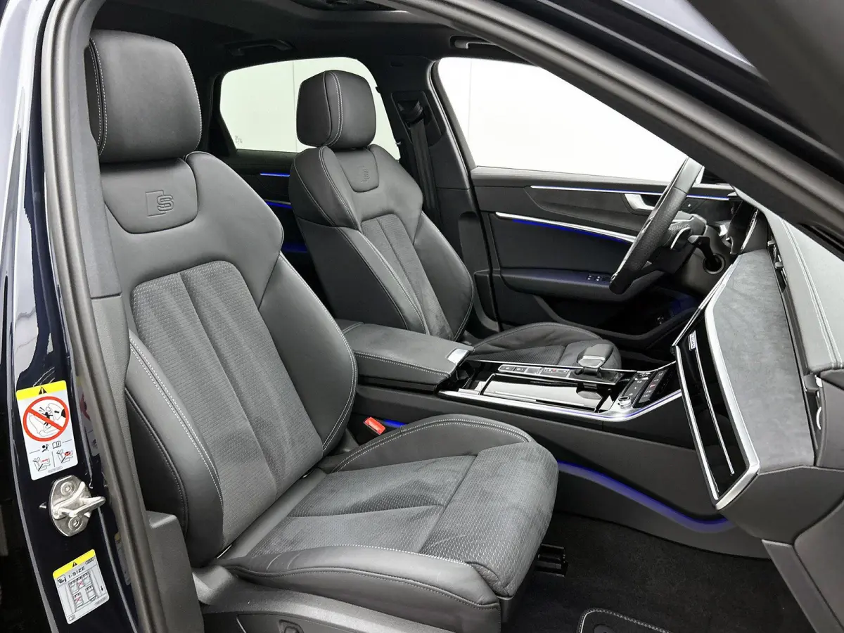 50 TFSI e quattro S edition Competition 299 PK | Automaat | Navigatie | 360 Camera | Panoramadak | Adaptive Cruise Control | Climate Control | Stoelverwarming | Parkeersensoren | Virtual Coc