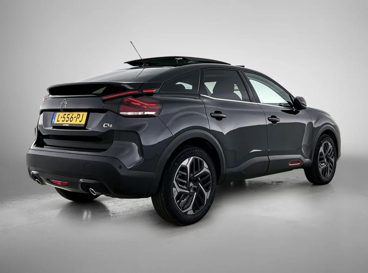 1.2 130pk Automaat Shine | Automaat | Lederen bekleding | Panoramadak | Schuifdak | Camera | Parkeersensoren | DAB | Navigatie | Apple carplay | Android auto | LED | Adaptive cruise control 
