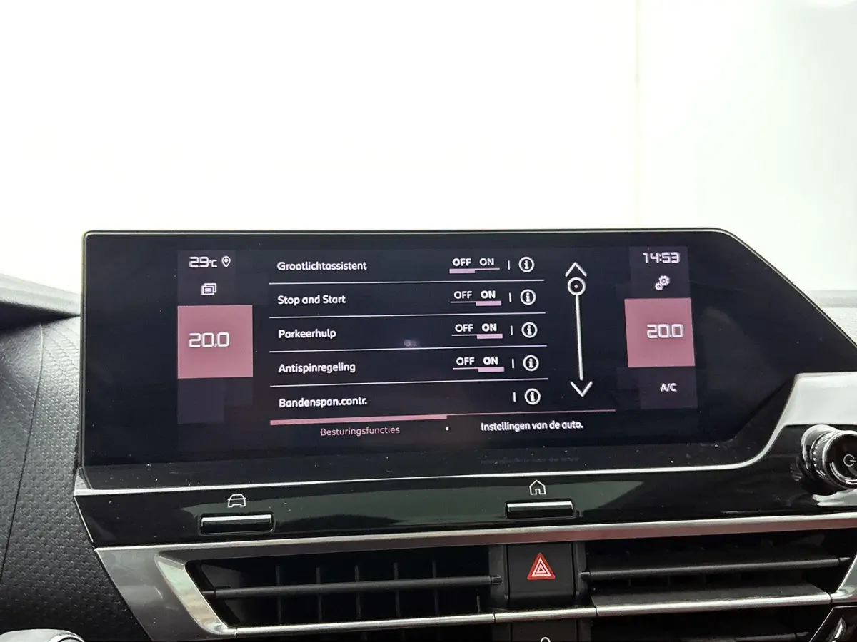 1.2 130pk Automaat Shine | Automaat | Lederen bekleding | Panoramadak | Schuifdak | Camera | Parkeersensoren | DAB | Navigatie | Apple carplay | Android auto | LED | Adaptive cruise control 