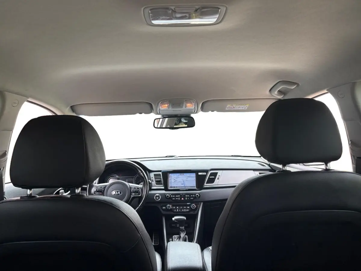 1.6 GDi Hybrid ExecutiveLine | Trekhaak | Stoel verwarming en koeling | Lederen bekleding | Navigatie | Dodehoek detectie | Apple Carplay / Android Auto | Verbruik 1 op 20!