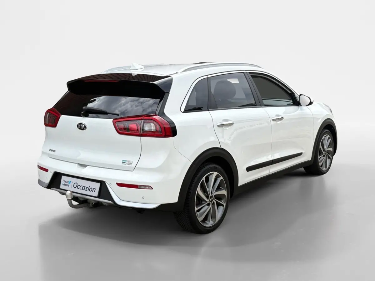 1.6 GDi Hybrid ExecutiveLine | Trekhaak | Stoel verwarming en koeling | Lederen bekleding | Navigatie | Dodehoek detectie | Apple Carplay / Android Auto | Verbruik 1 op 20!