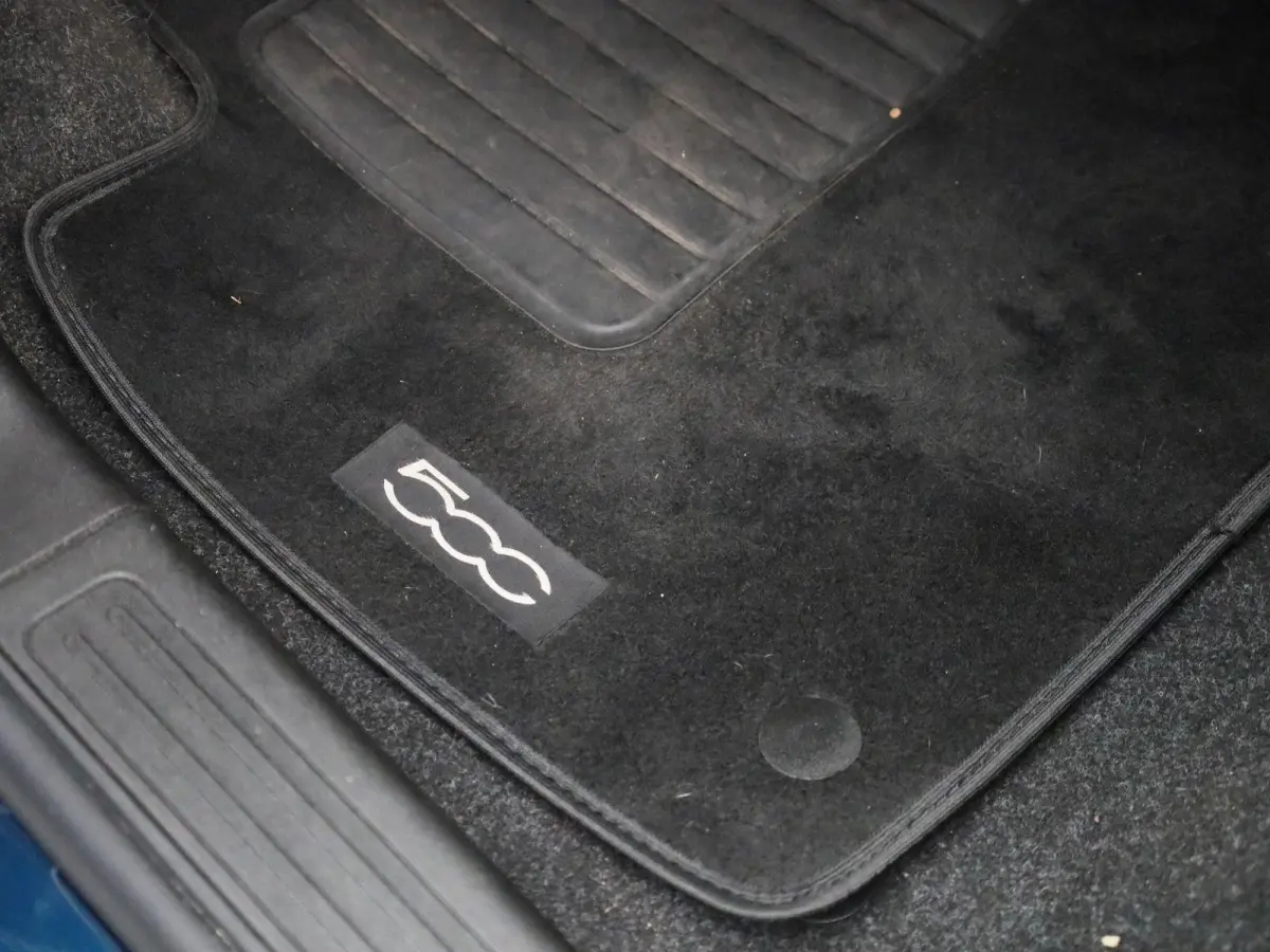 1.0 Hybrid Lounge | PARKEERSENSOREN | CRUISE CONTROL | NAVIGATIE | LMV | LED |