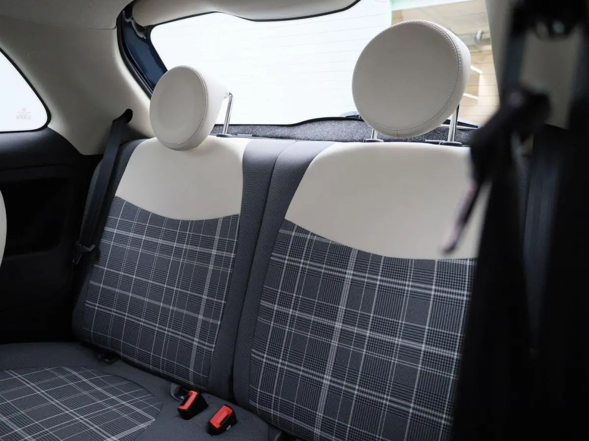 1.0 Hybrid Lounge | PARKEERSENSOREN | CRUISE CONTROL | NAVIGATIE | LMV | LED |