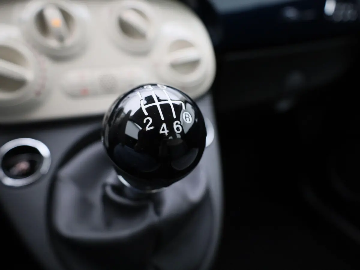1.0 Hybrid Lounge | PARKEERSENSOREN | CRUISE CONTROL | NAVIGATIE | LMV | LED |