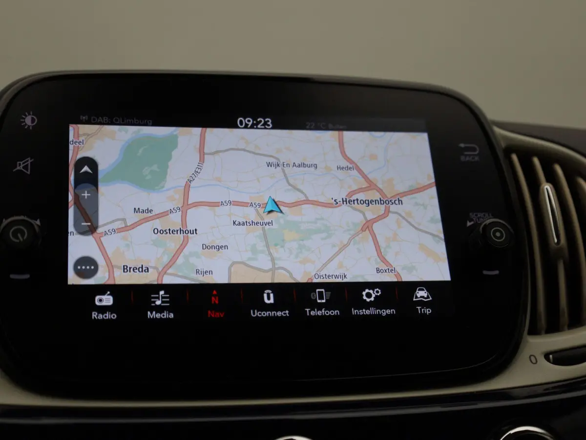 1.0 Hybrid Lounge | PARKEERSENSOREN | CRUISE CONTROL | NAVIGATIE | LMV | LED |