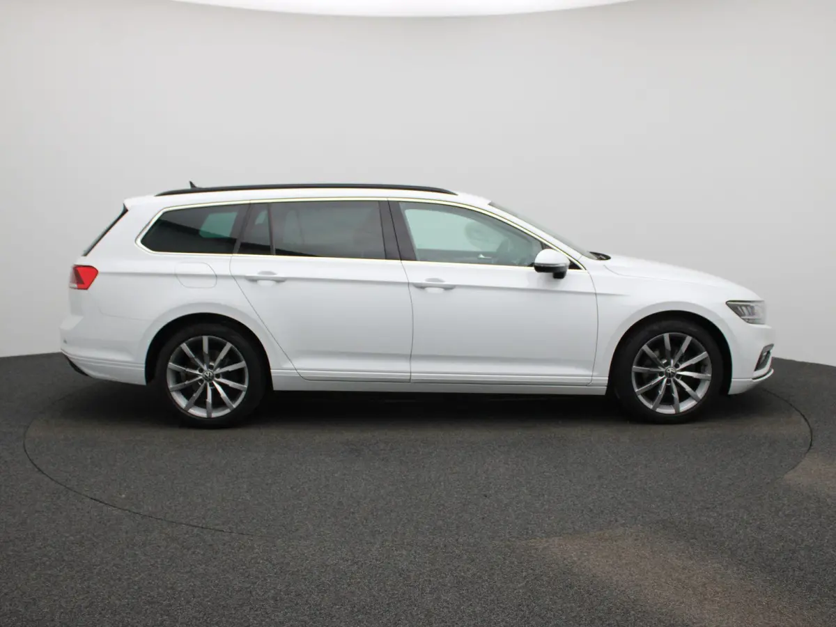 2.0 TDI Business | TREKHAAK | NAVIGATIE | STOELVERWARMING | CAMERA | KEYLESS | CLIMATE CONTROL | ADAPTIEF CRUISECONTROL | LMV |