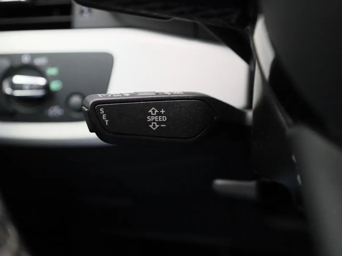 35 TFSI S edition Competition | CLIMATE CONTROL | ELEK.KOFFERBAK | NAVIGATIE | HALF-LEDER | DIGITAAL DASHBOARD | LMV | PARKEERSENSOREN | KEYLESS | LED | SFEERVERLICHTING |
