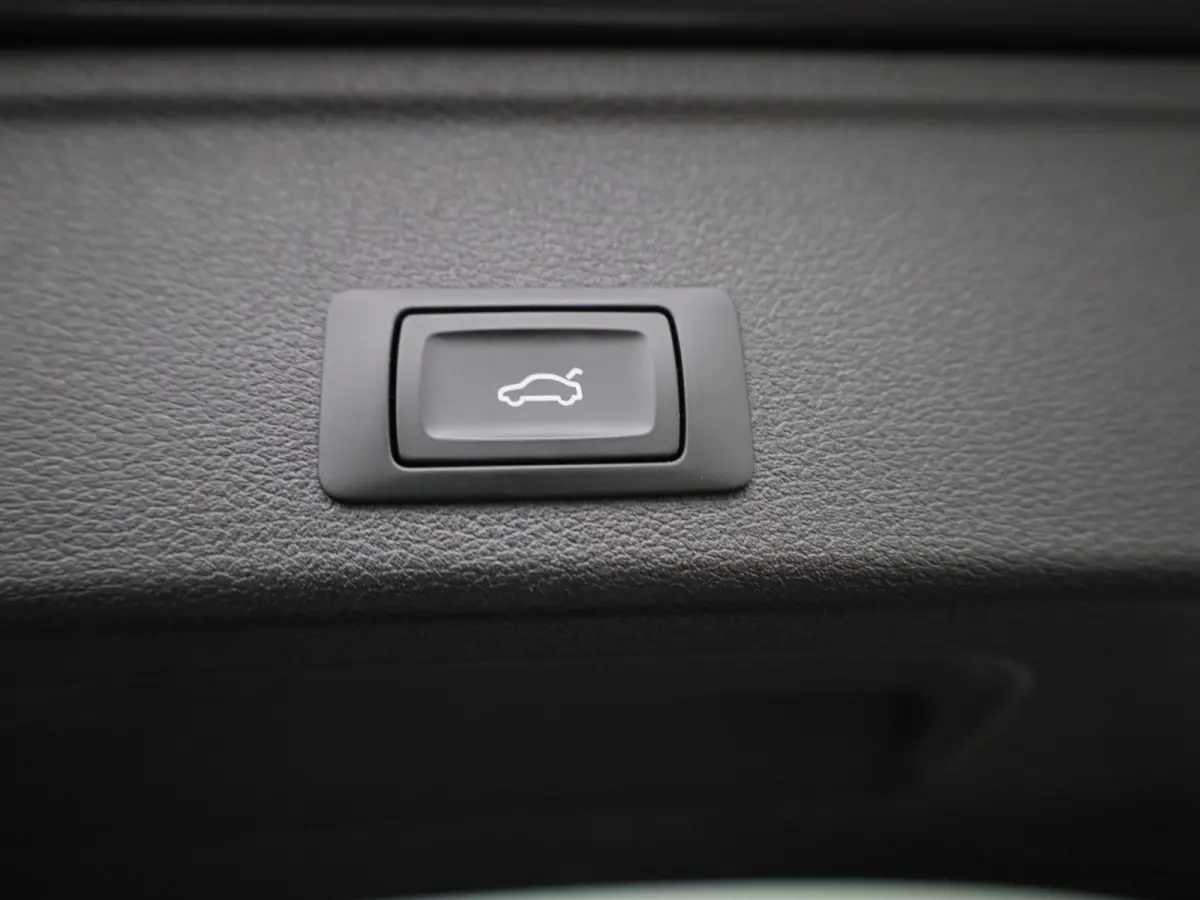 35 TFSI S edition Competition | CLIMATE CONTROL | ELEK.KOFFERBAK | NAVIGATIE | HALF-LEDER | DIGITAAL DASHBOARD | LMV | PARKEERSENSOREN | KEYLESS | LED | SFEERVERLICHTING |