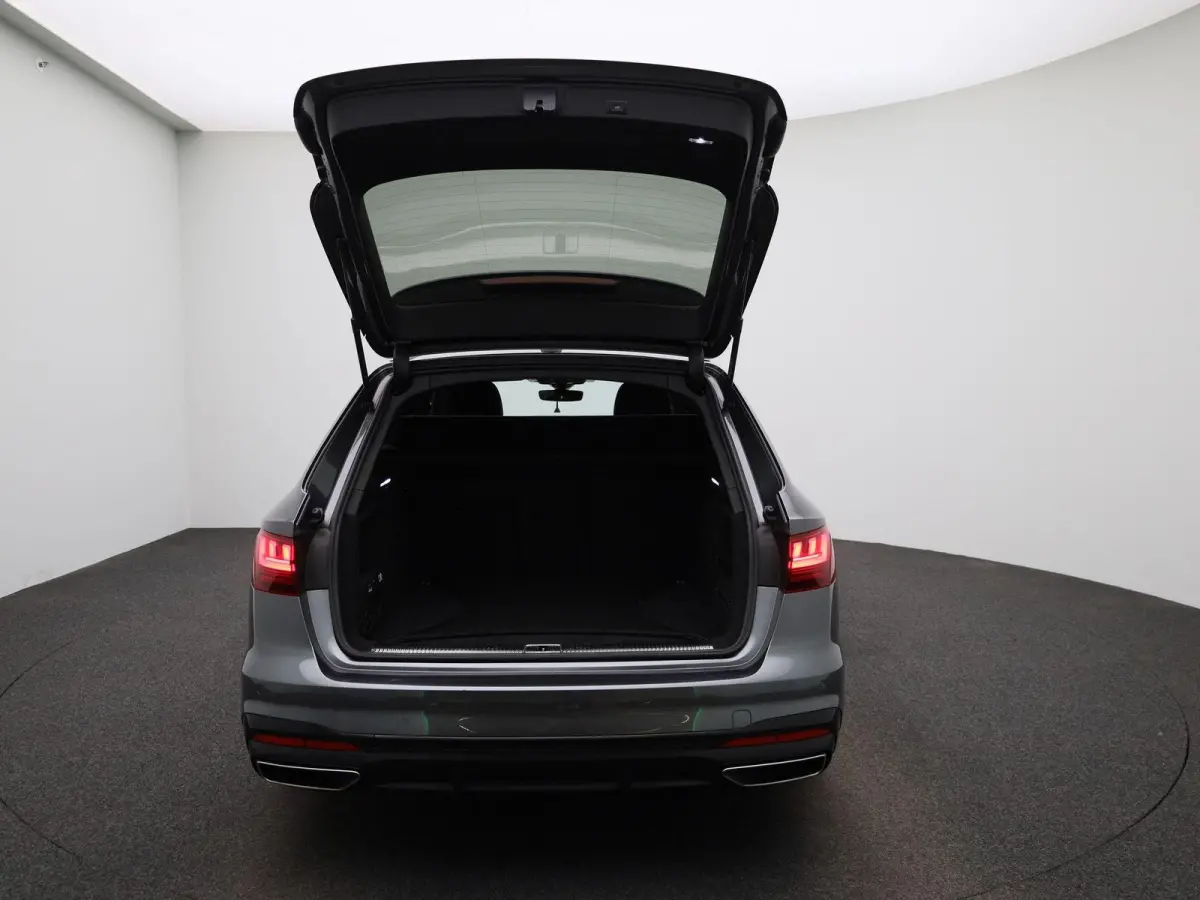 35 TFSI S edition Competition | CLIMATE CONTROL | ELEK.KOFFERBAK | NAVIGATIE | HALF-LEDER | DIGITAAL DASHBOARD | LMV | PARKEERSENSOREN | KEYLESS | LED | SFEERVERLICHTING |