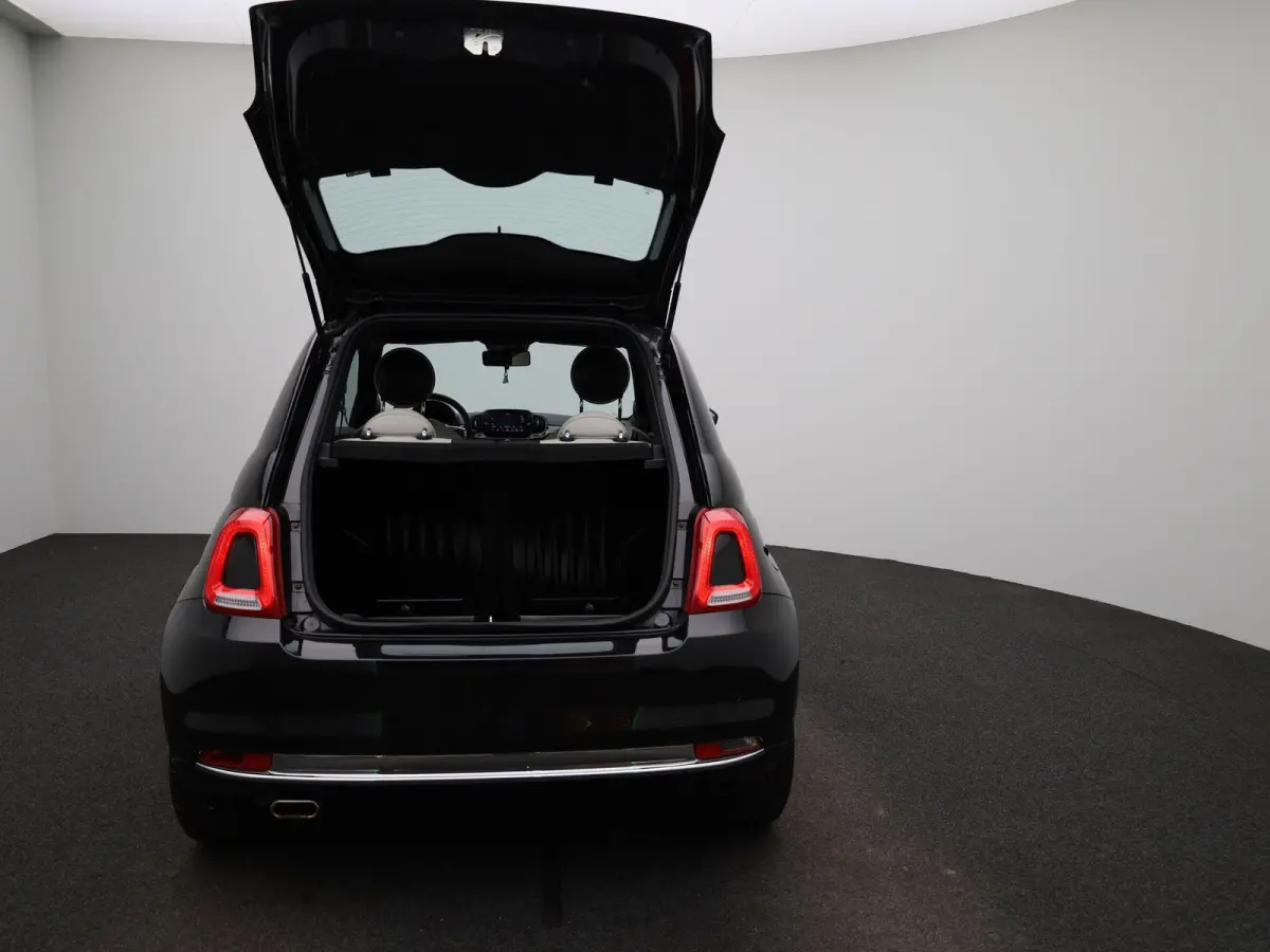 1.0 Hybrid Dolcevita | LEDER | CLIMATE CONTROL | NAVIGATIE | PANORAMADAK | LMV |