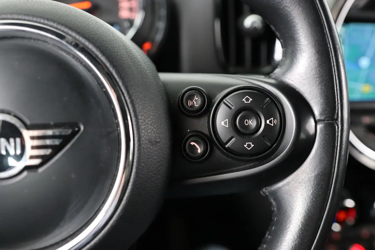 Mini 2.0 Cooper S | Apple Carplay/Android Auto|telefoonintegratie premium | Audio installatie | Cruise control
