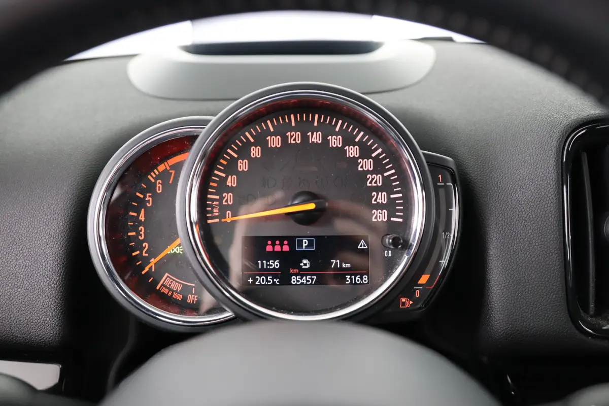 Mini 2.0 Cooper S | Apple Carplay/Android Auto|telefoonintegratie premium | Audio installatie | Cruise control