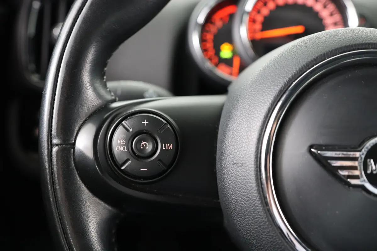 Mini 2.0 Cooper S | Apple Carplay/Android Auto|telefoonintegratie premium | Audio installatie | Cruise control