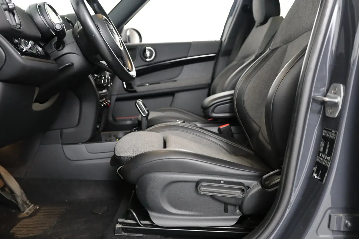 Mini 2.0 Cooper S | Apple Carplay/Android Auto|telefoonintegratie premium | Audio installatie | Cruise control