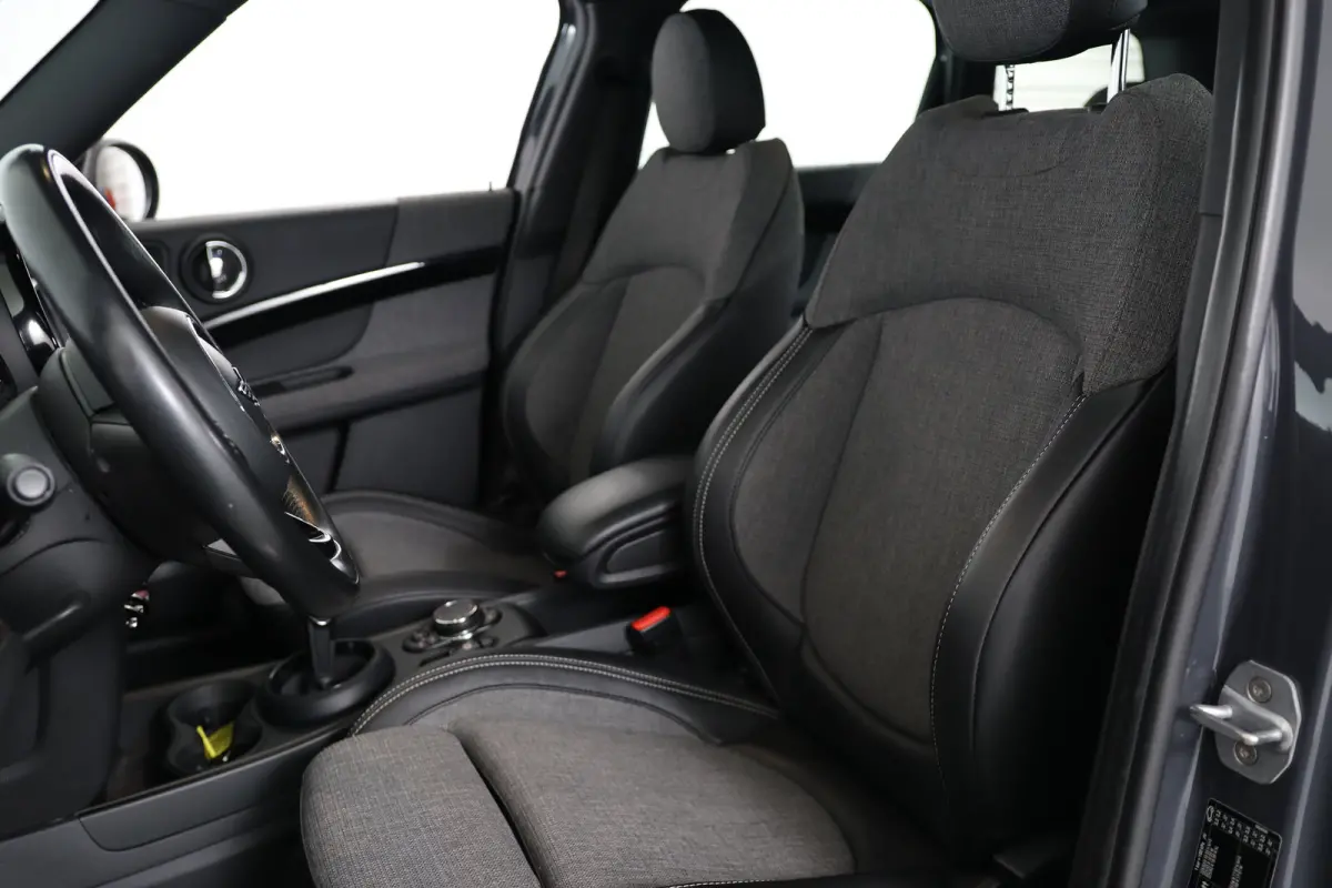 Mini 2.0 Cooper S | Apple Carplay/Android Auto|telefoonintegratie premium | Audio installatie | Cruise control