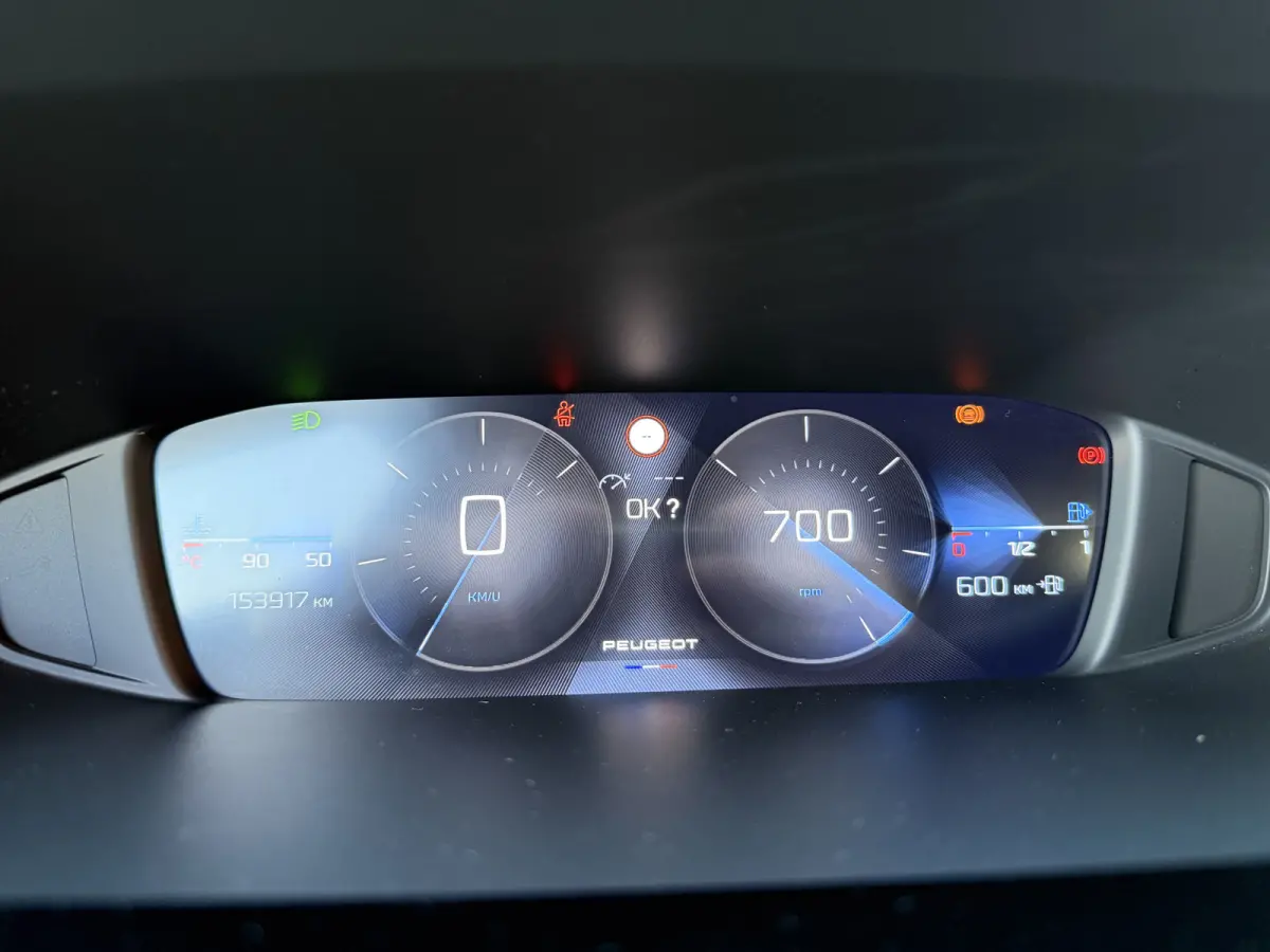 BWJ 2023 1.2 131 PK PureTech Allure TREKHAAK | FULL LED | HALF LEDER | KEYLESS | 360 CAMERA | CARPLAY + ANDROID | NAVI | CLIMA | CRUISE | LMV | PDC