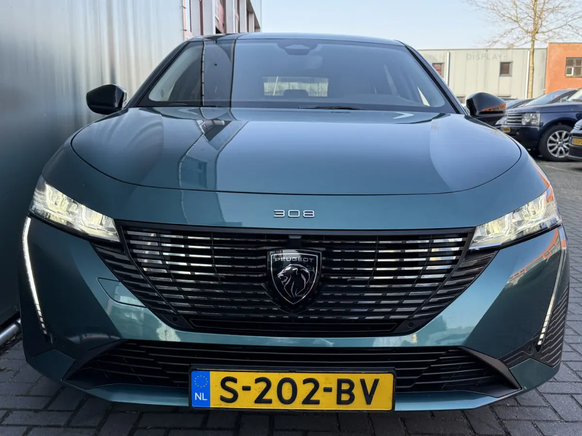 BWJ 2023 1.2 131 PK PureTech Allure TREKHAAK | FULL LED | HALF LEDER | KEYLESS | 360 CAMERA | CARPLAY + ANDROID | NAVI | CLIMA | CRUISE | LMV | PDC