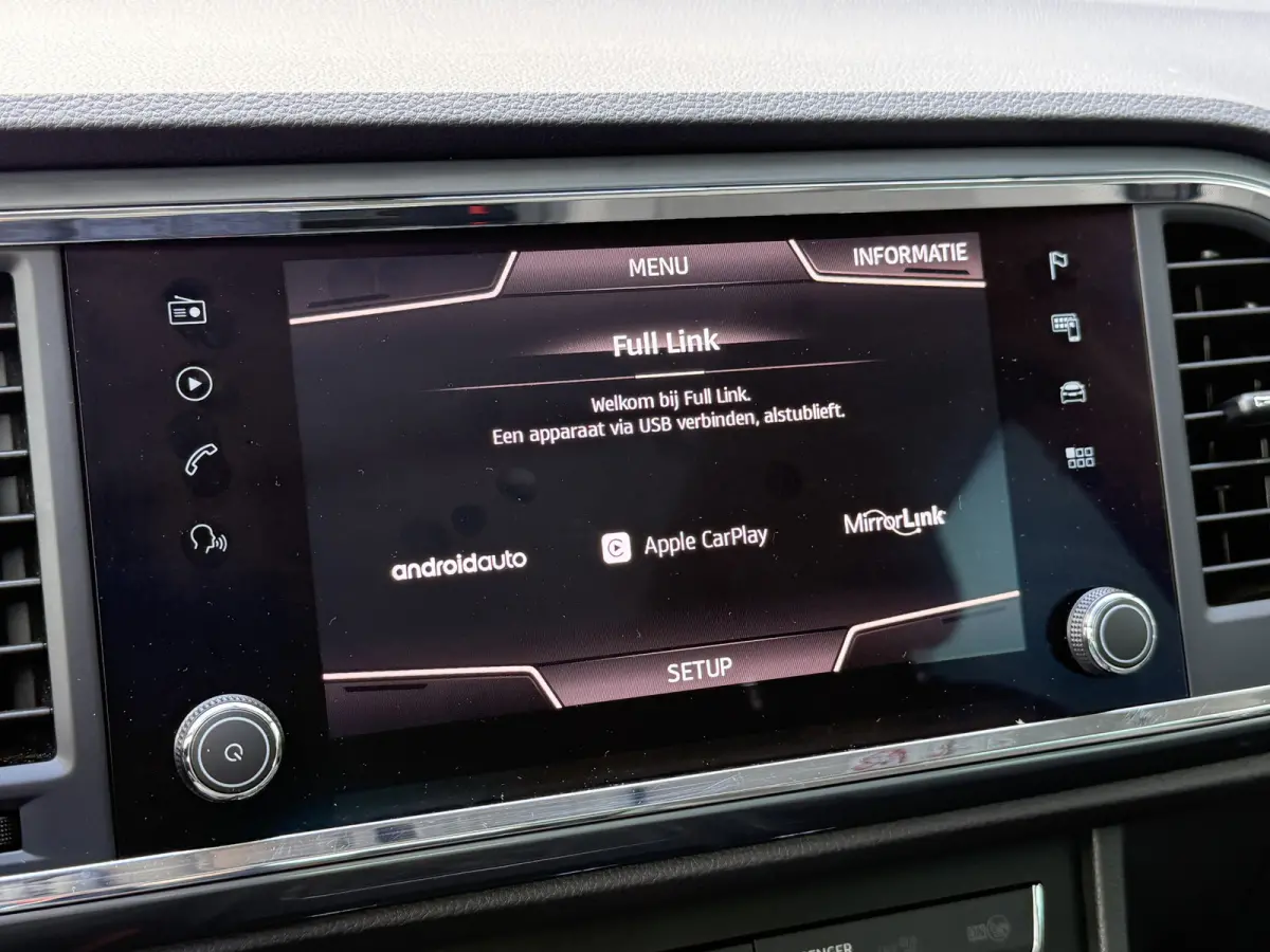 BWJ 2020 1.0 EcoTSI 116 PK Style Business Intense TREKHAAK | PANO | VIRTUAL COCKPIT | BEATS AUDIO | CARPLAY + ANDROID |  NAVI | CLIMA | CRUISE | BLUETOOTH | CAMERA | PDC | LMV | MULTIFUNCT. 