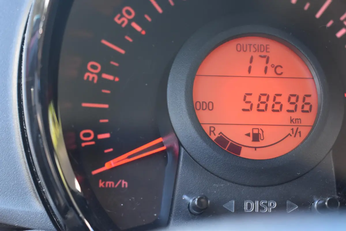 1.0 VVT-i x-fun 100% Dealer onderhouden | 5-Deurs | Airco | 12 mnd BOVAG garantie | Whatsapp 06-53188999