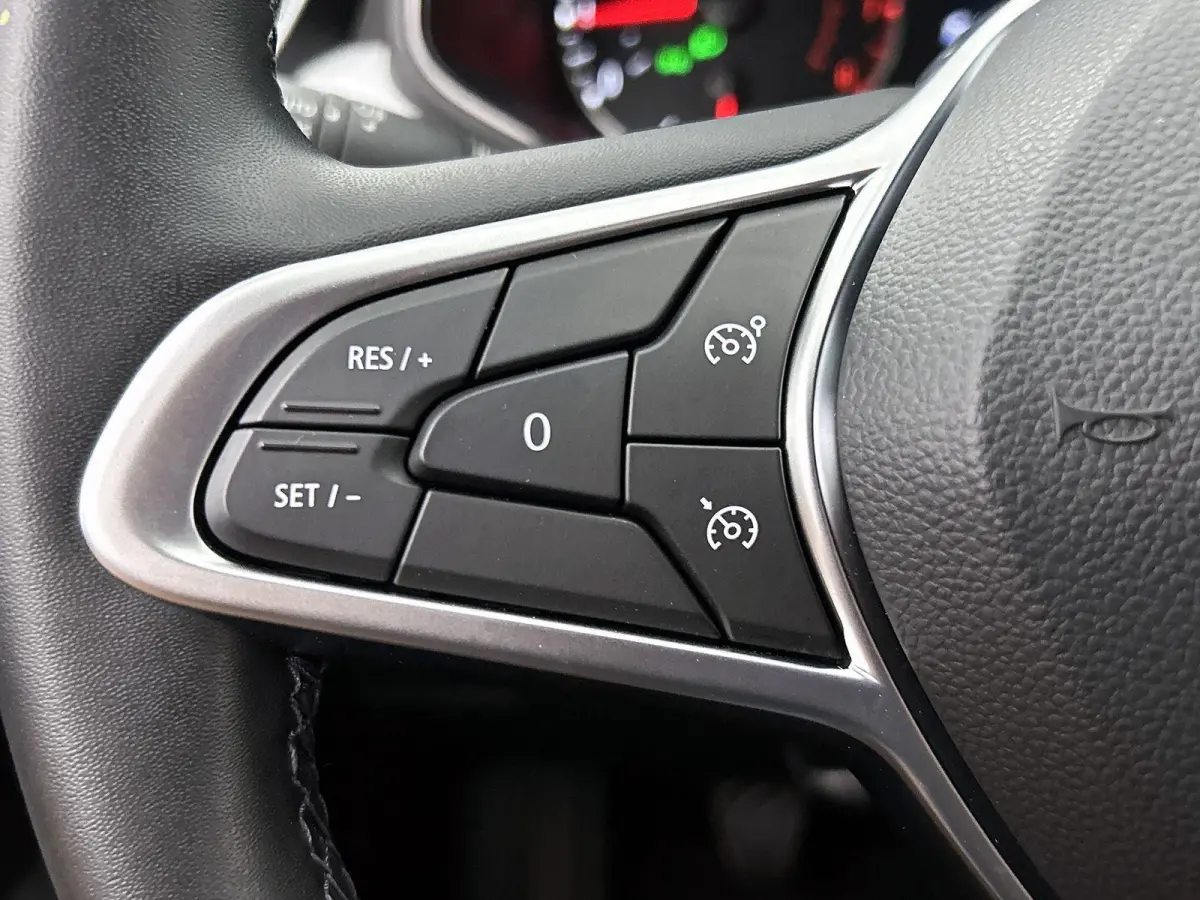 1.0 TCe Initiale Paris | Trekhaak | Camera | Airco | Cruise Control | Navigatie | LPG-Installatie