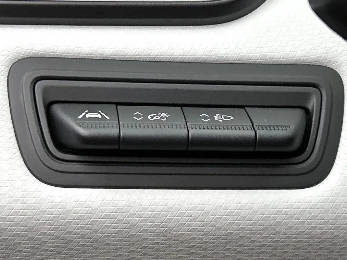 1.0 TCe Initiale Paris | Trekhaak | Camera | Airco | Cruise Control | Navigatie | LPG-Installatie
