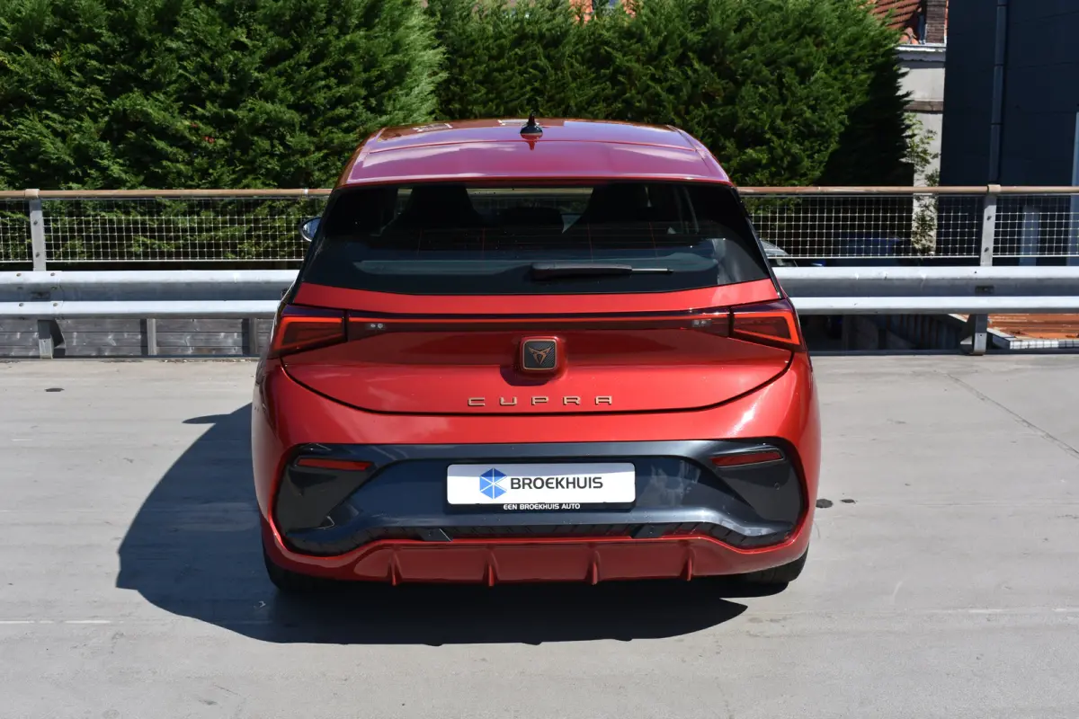 62kWh Impulse 204PK | Warmtepomp | BeatsAudio | Cargo pakket | Verwarmbaar stuurwiel