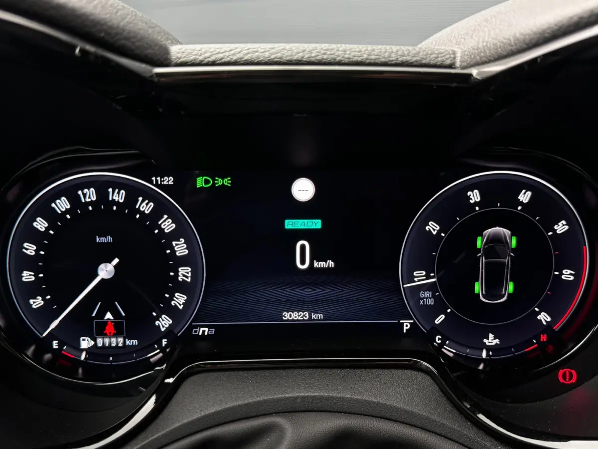 1.5T Hybrid Veloce | Leder + Memory | Alfa dealer onderhouden | Harman/Kardon | 360 Camera | Winter Pack