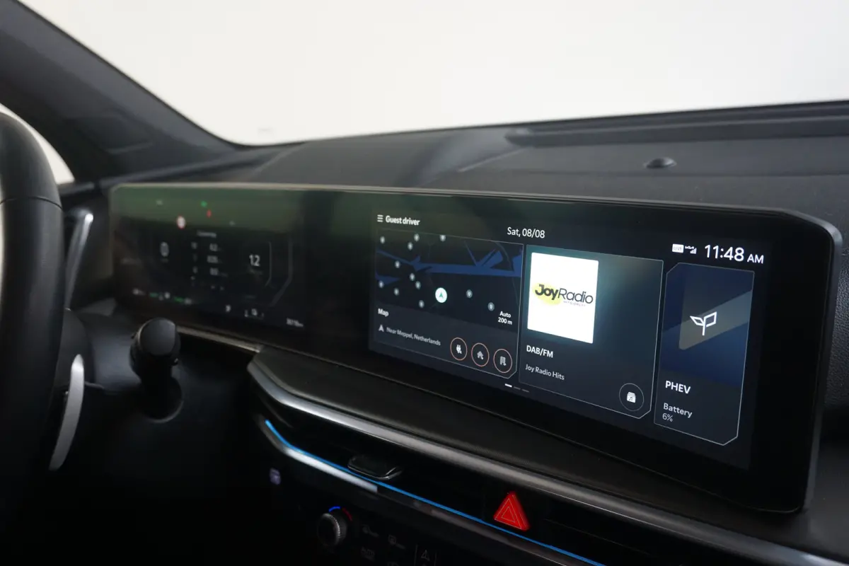 1.6 T-GDi Plug-in Hybrid 4WD ExecutiveLine 7-Persoons | 100% SoH | Trekhaak Afneembaar | Full Options | | Achterbank verwarmd | Achteruitrijcamera | Audio installatie premium