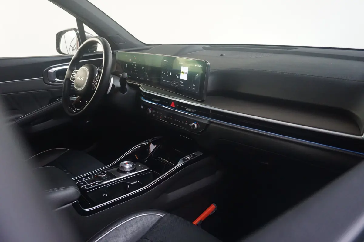 1.6 T-GDi Plug-in Hybrid 4WD ExecutiveLine 7-Persoons | 100% SoH | Trekhaak Afneembaar | Full Options | | Achterbank verwarmd | Achteruitrijcamera | Audio installatie premium