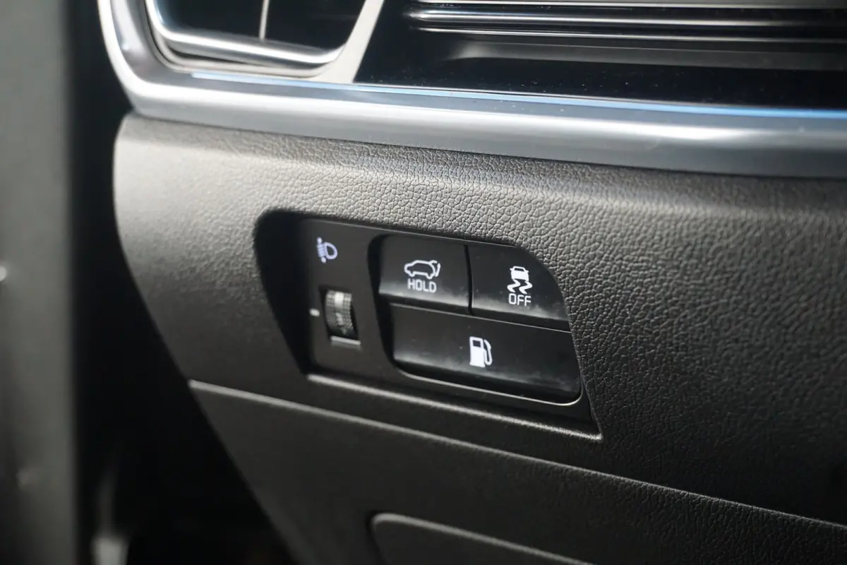 1.6 T-GDi Plug-in Hybrid 4WD ExecutiveLine 7-Persoons | 100% SoH | Trekhaak Afneembaar | Full Options | | Achterbank verwarmd | Achteruitrijcamera | Audio installatie premium