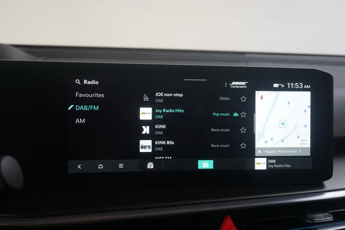 1.6 T-GDi Plug-in Hybrid 4WD ExecutiveLine 7-Persoons | 100% SoH | Trekhaak Afneembaar | Full Options | | Achterbank verwarmd | Achteruitrijcamera | Audio installatie premium