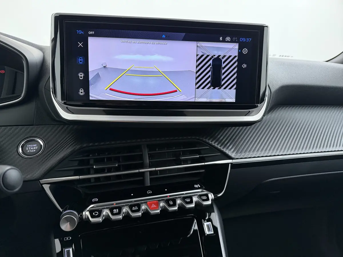 Allure | Active Safety Brake met camera en radar (automatisch noodremsysteem) met Distance Alert (waarschuwing dreigende aanrijding) | Advanced Active Safety Brake met camera en radar | Clim