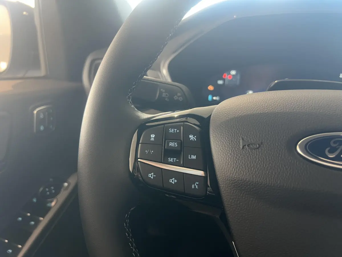 2.5 PHEV BlueCruise Edition | Voorraad | 0,99% Ford Options! | Elek. Achterklep | B&O Premium Audio | Elek. Stoel met Memory | Matrix-Led | 19-Inch | BlueCruise Adaptive Cruise Control | 360