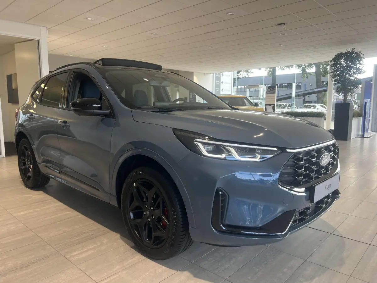 2.5 PHEV BlueCruise Edition | Voorraad | 0,99% Ford Options! | Elek. Achterklep | B&O Premium Audio | Elek. Stoel met Memory | Matrix-Led | 19-Inch | BlueCruise Adaptive Cruise Control | 360