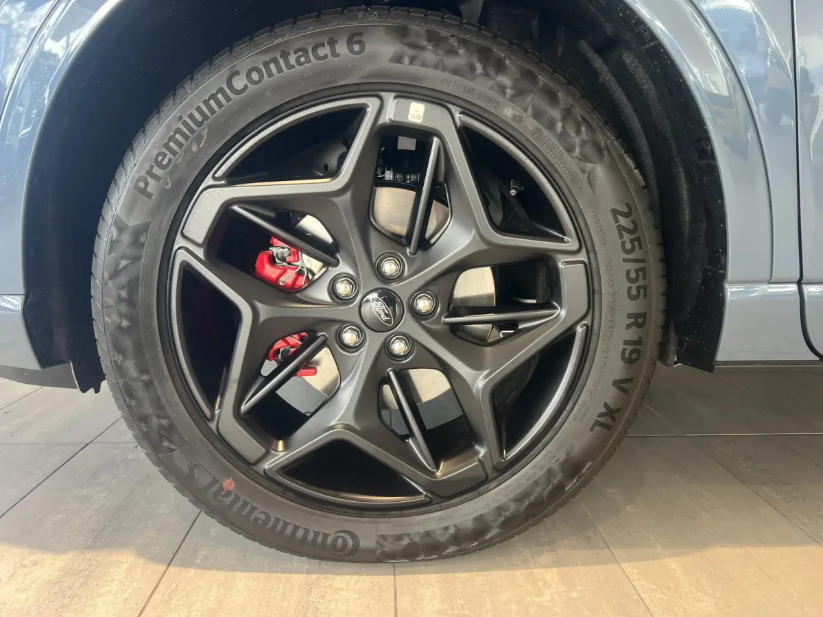 2.5 PHEV BlueCruise Edition | Voorraad | 0,99% Ford Options! | Elek. Achterklep | B&O Premium Audio | Elek. Stoel met Memory | Matrix-Led | 19-Inch | BlueCruise Adaptive Cruise Control | 360